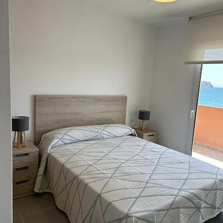 Hawaii V 3b - By Watermelon Apartment *